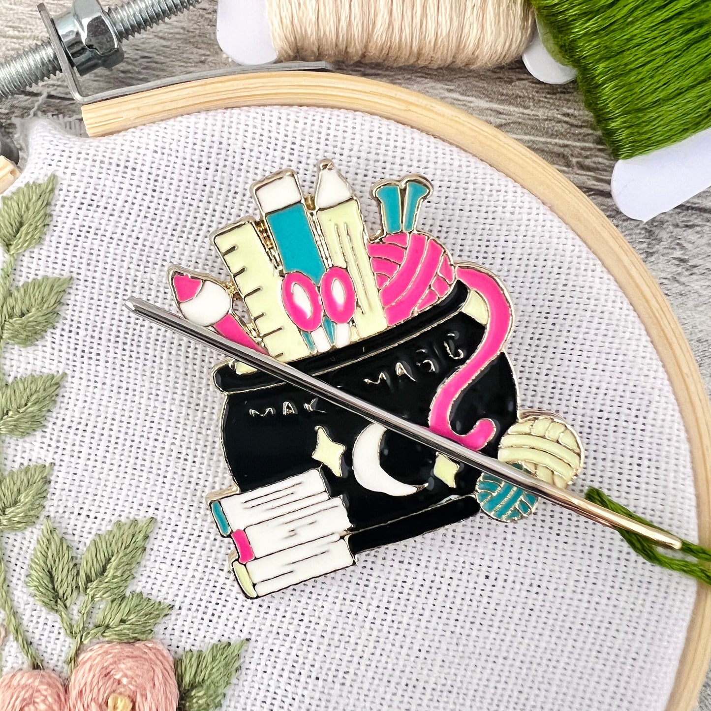 Crafty Cauldron Needle Minder Needle Threader Magnetic