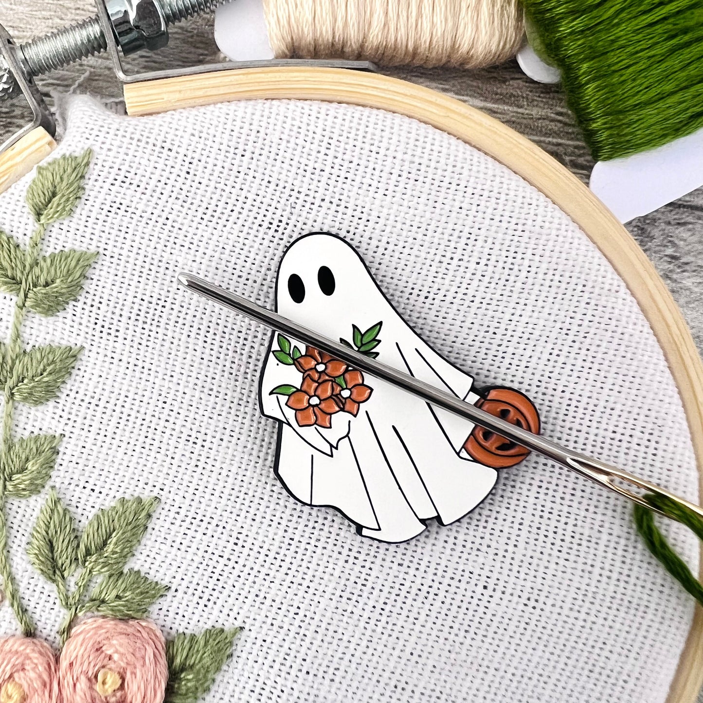 Autumn Ghost Needle Minder Needle Threader Magnetic