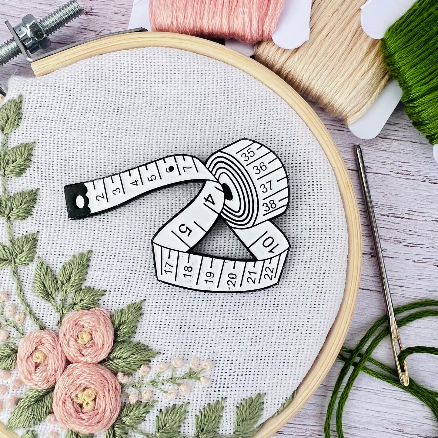 Tape Measure Needle Minder Magnetic