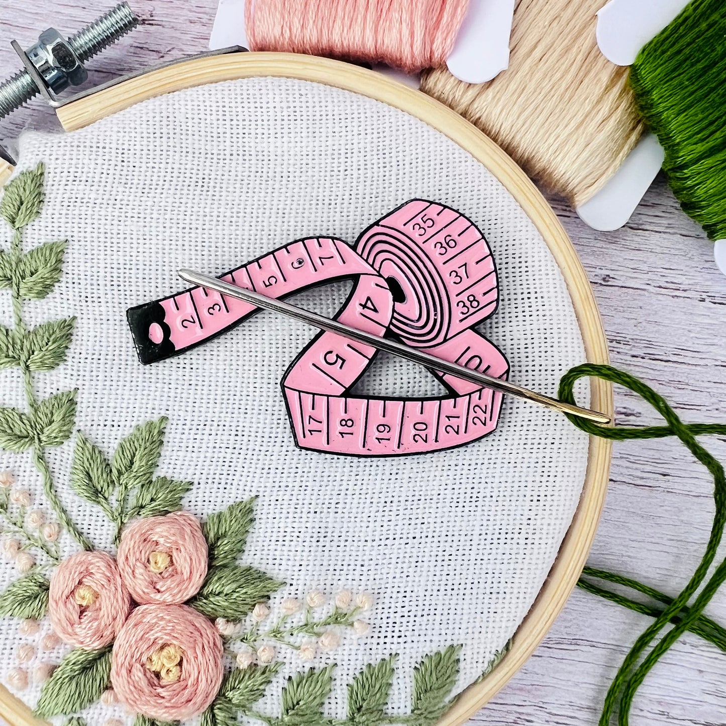 Tape Measure Needle Minder Magnetic