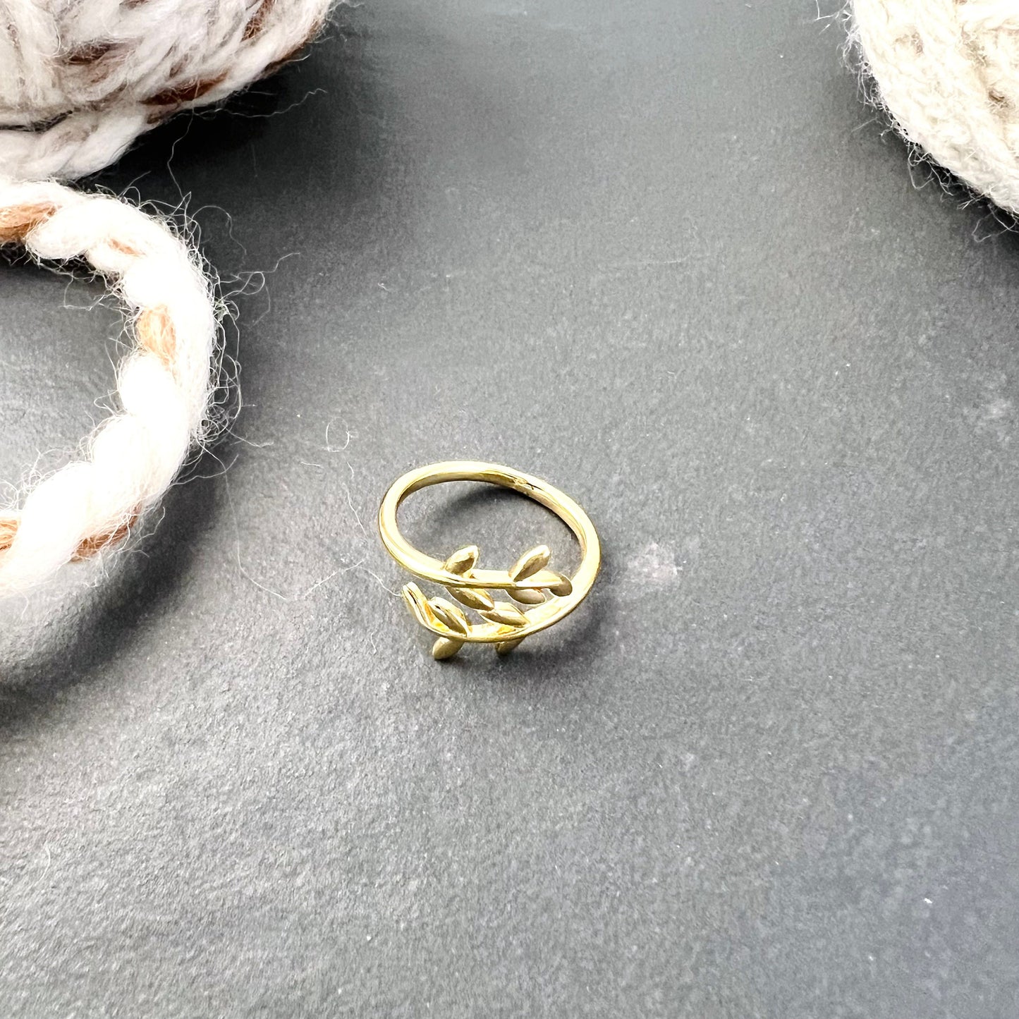 Leaf Adjustable Tension Ring 18K Gold