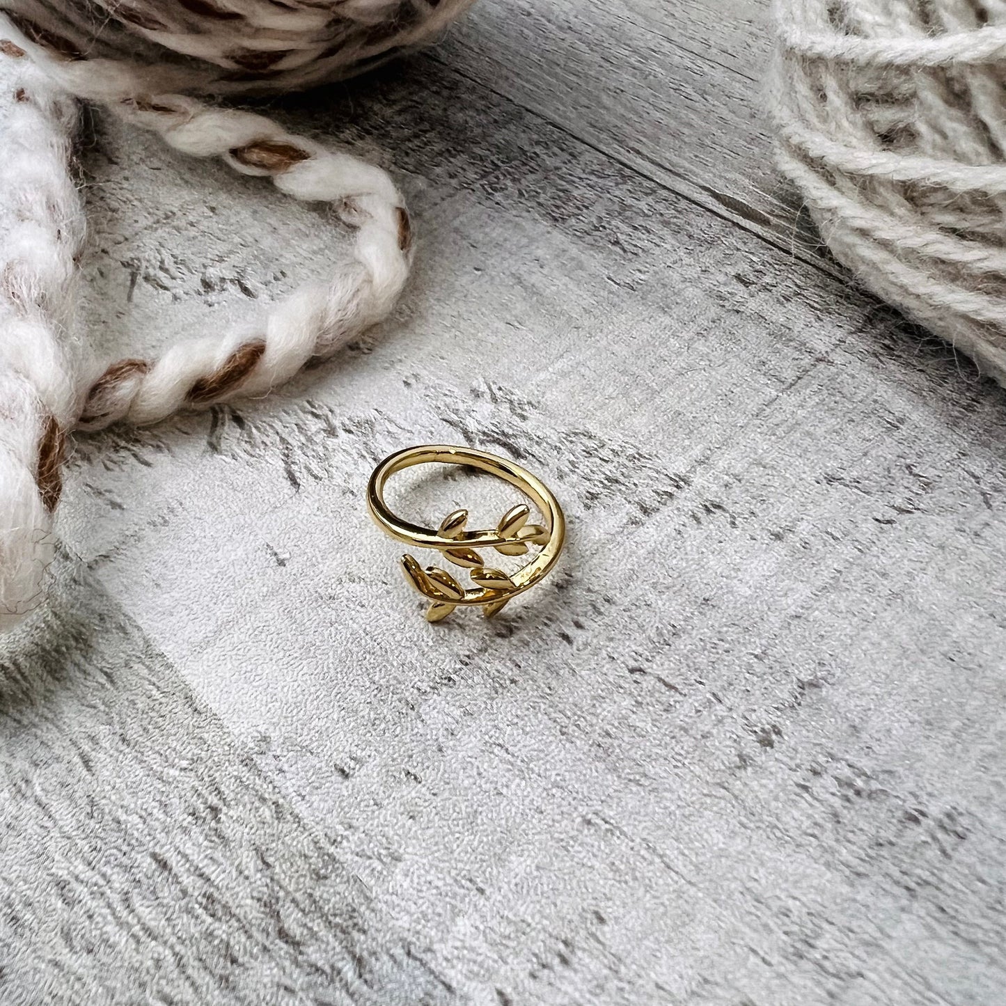 Leaf Adjustable Tension Ring 18K Gold