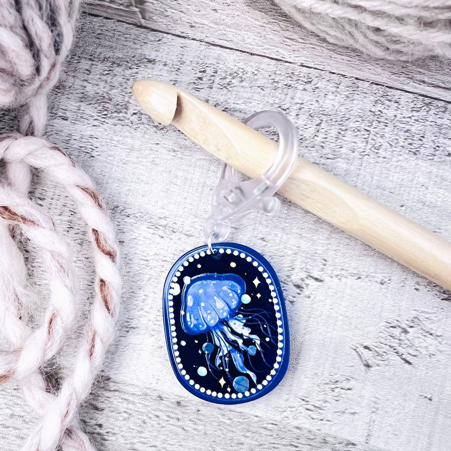 Jellyfish Jumbo Stitch Marker