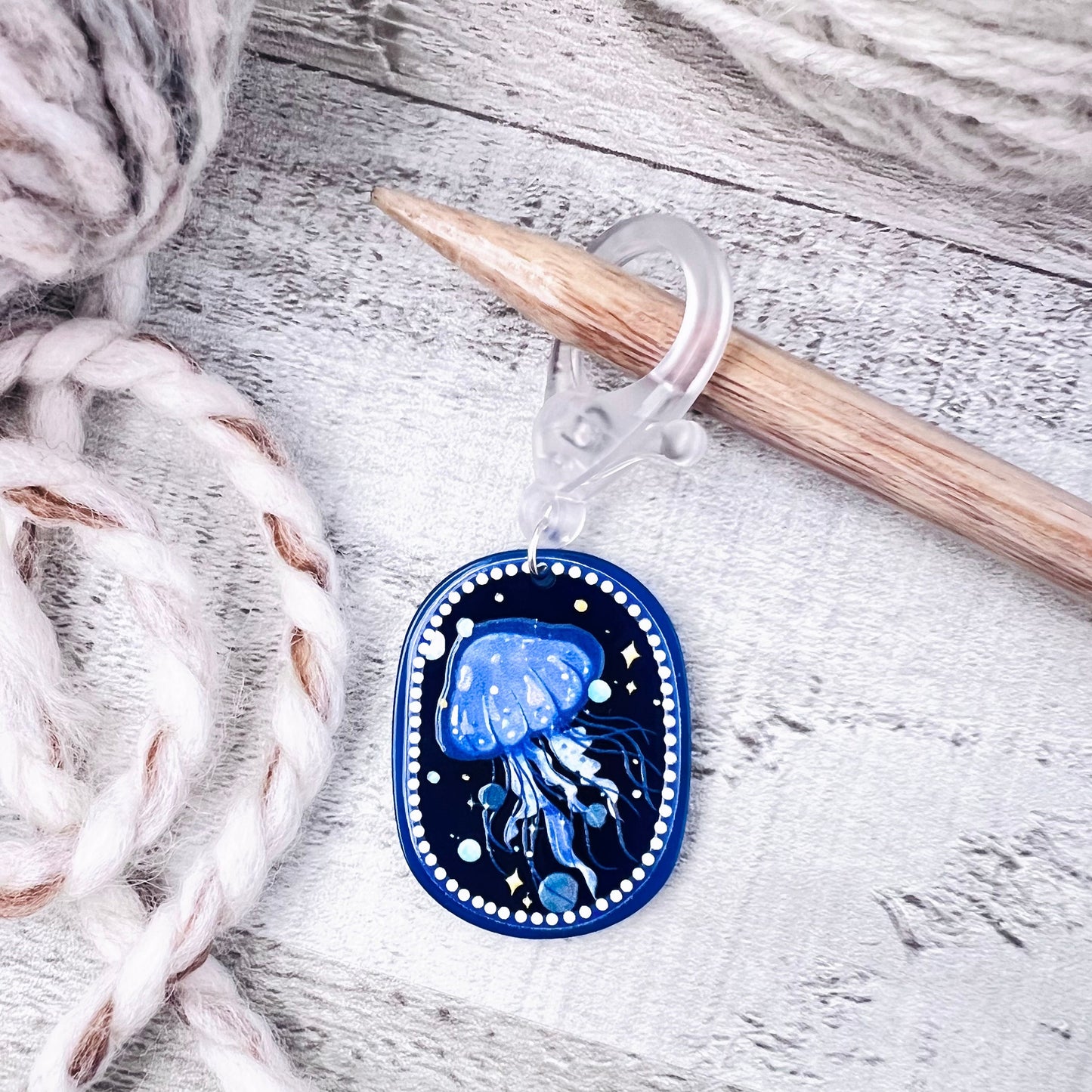 Jellyfish Jumbo Stitch Marker